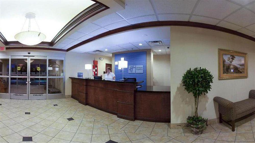 Holiday Inn Express Athens By Ihg Екстер'єр фото