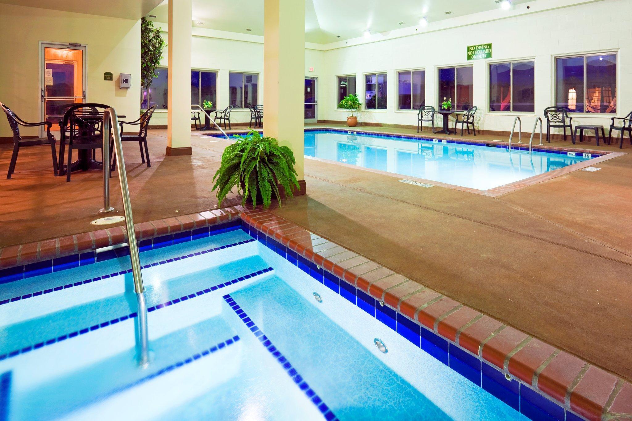 Holiday Inn Express Athens By Ihg Екстер'єр фото